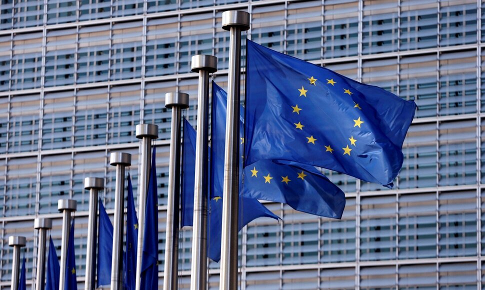 Europos Sąjungos vėliavos / Francois Lenoir / REUTERS