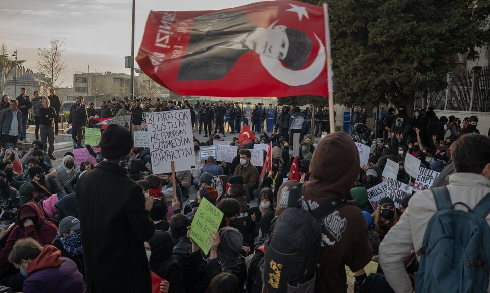 Protestai Stambule / ANGELOS TZORTZINIS / AFP