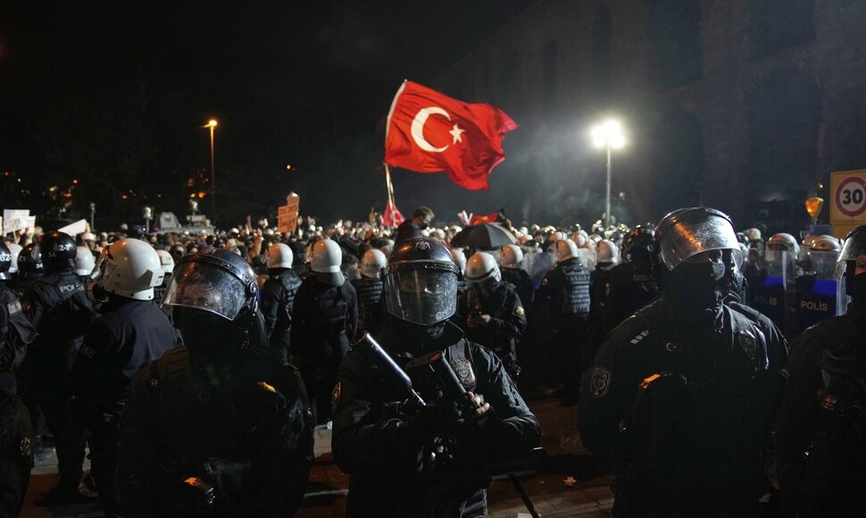 Protestas Turkijoje / Khalil Hamra / AP