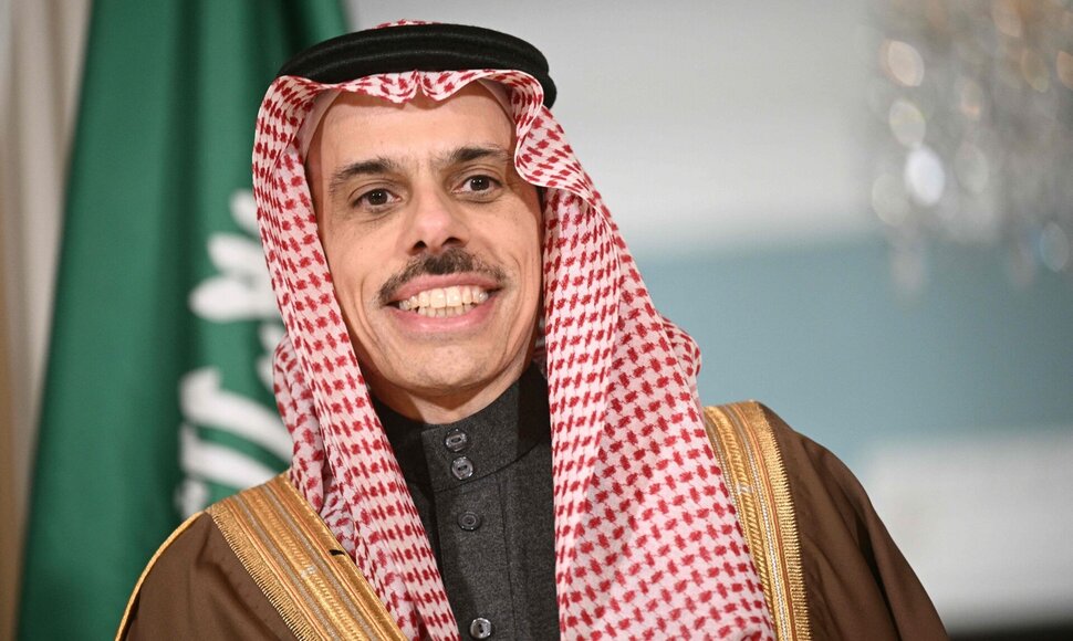 Saudo Arabijos užsienio reikalų ministras Faisalas bin Farhanas / BRENDAN SMIALOWSKI / AFP