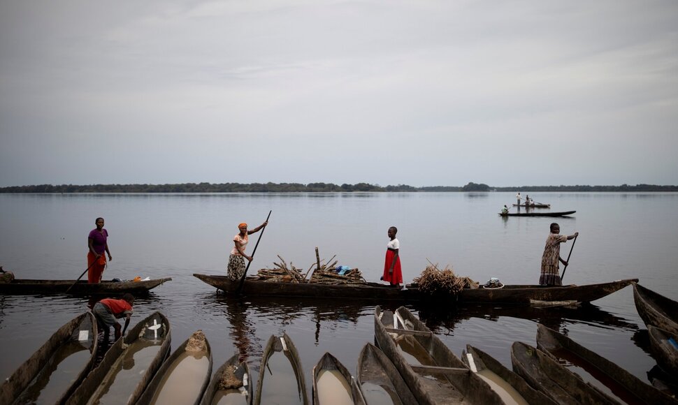 THOMAS NICOLON / REUTERS