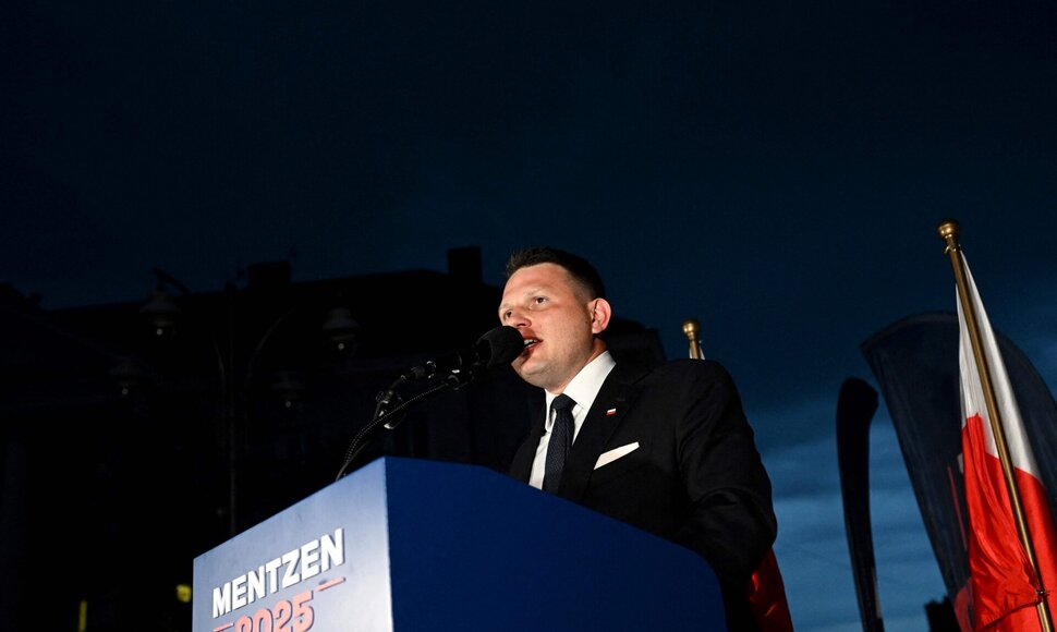 Slawomiras Mentzenas / SERGEI GAPON / AFP