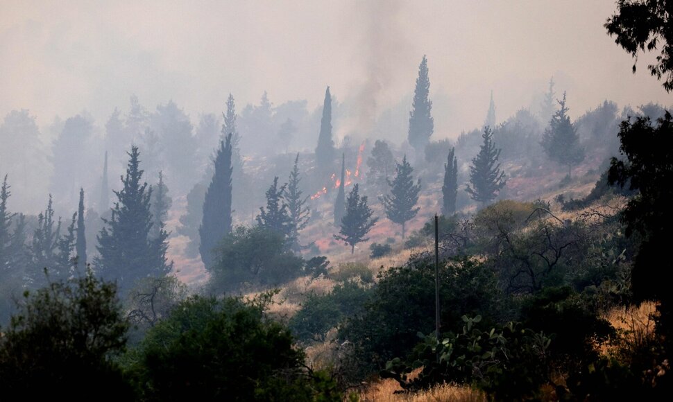 Gaisrai prie Jeruzalės / AHMAD GHARABLI / AFP