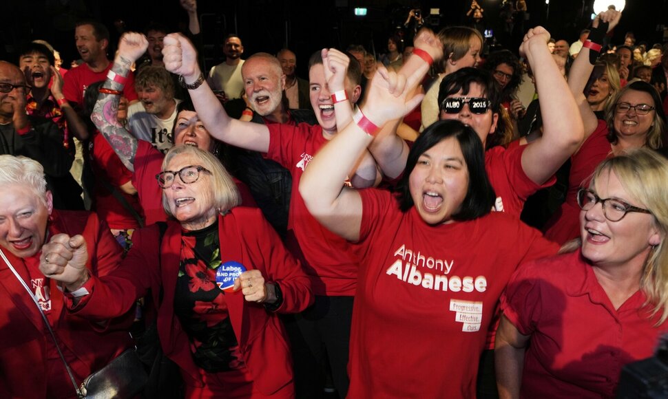 Rick Rycroft / AP