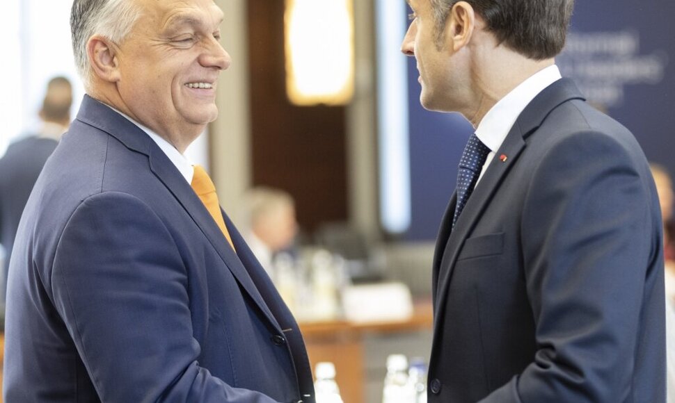 Viktoras Orbanas ir Emmanuelis Macronas / Nicolas Landemard / ZUMAPRESS.com