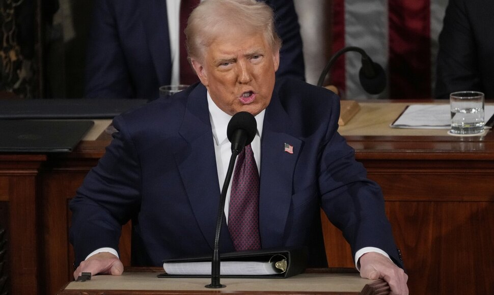 D. Trumpas / Julia Demaree Nikhinson / AP