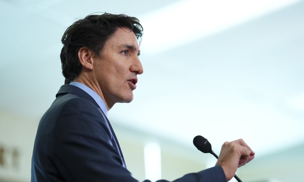 J. Trudeau / Sean Kilpatrick / ZUMAPRESS.com
