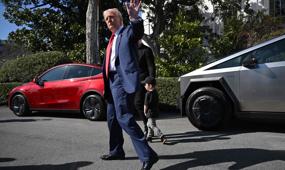 MANDEL NGAN / AFP