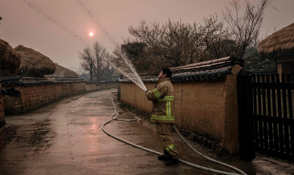 YASUYOSHI CHIBA / AFP