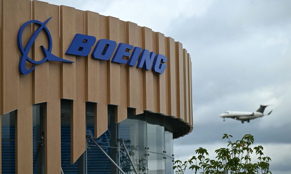 &bdquo;Boeing&ldquo; / JUSTIN TALLIS / AFP