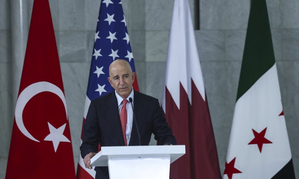 Thomas Barrackas / Ghaith Alsayed / AP