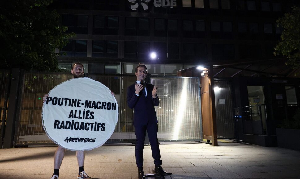 Emmanuelio Macrono vaškinė figūra / XAVIER GALIANA / AFP