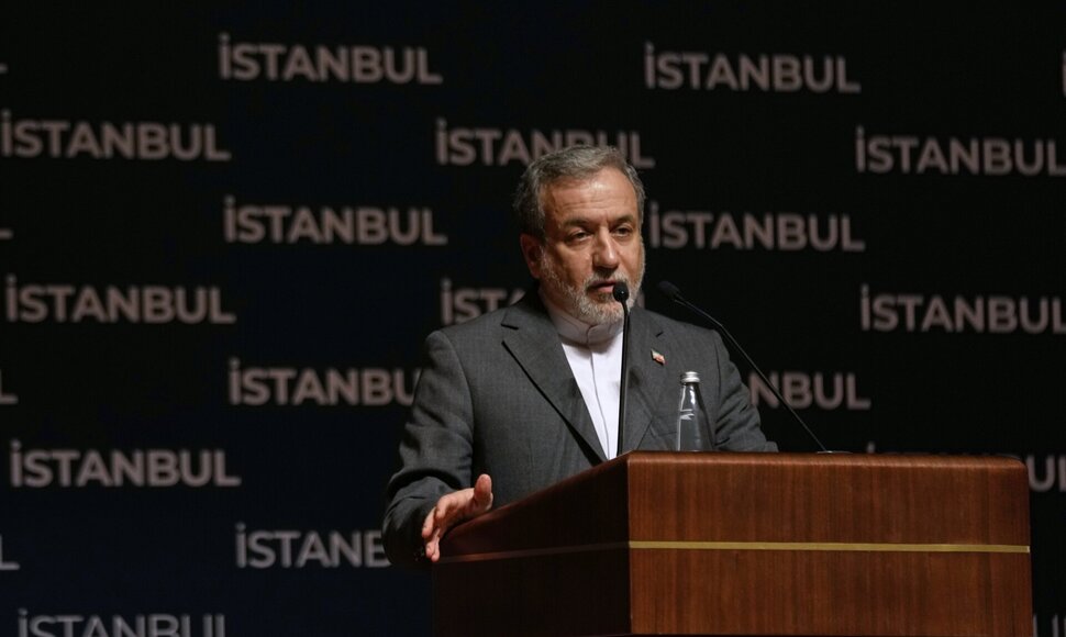 Abbasas Araghchi / Khalil Hamra / AP