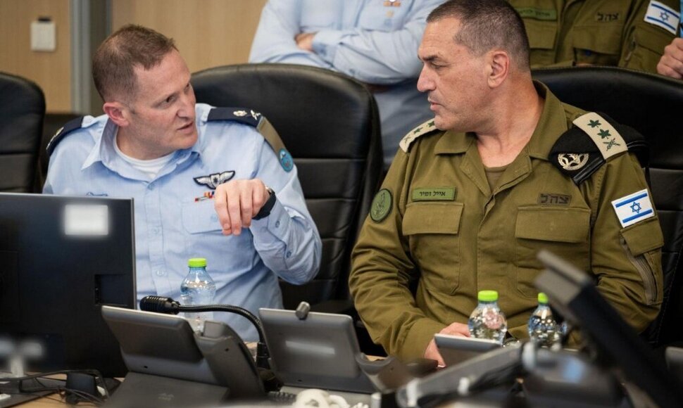 IDF / ZUMAPRESS.com