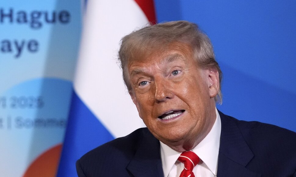 Alex Brandon / AP