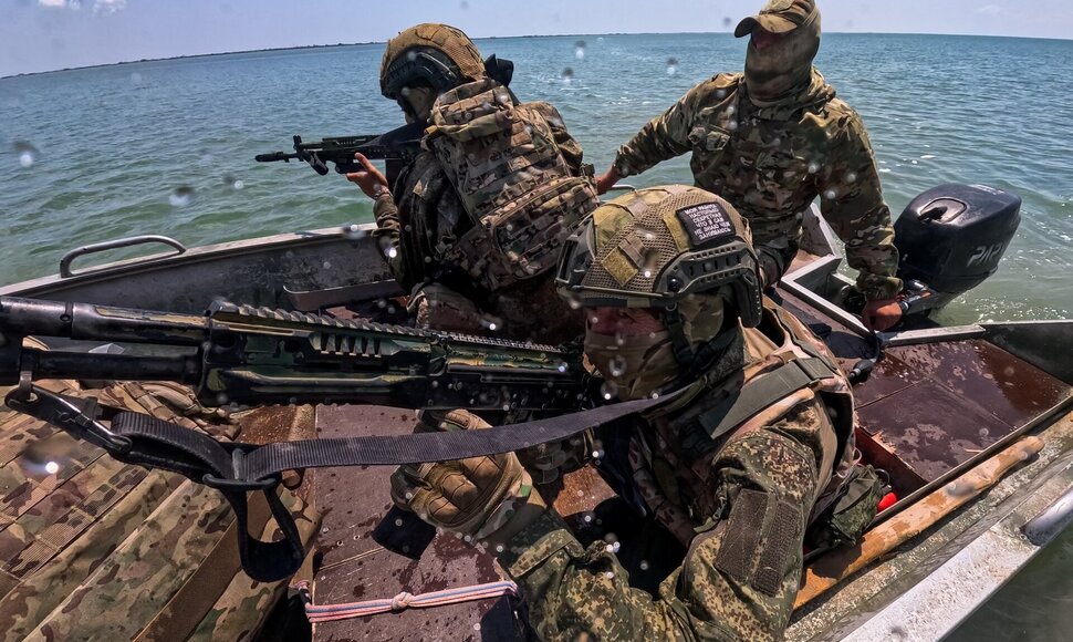 Rusijos kariuomenė  / Alexei Konovalov / ZUMAPRESS.com