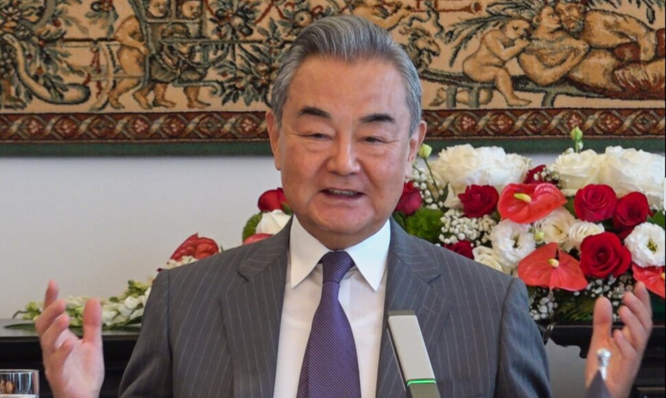 Wang Yi / Borg Wong / AP