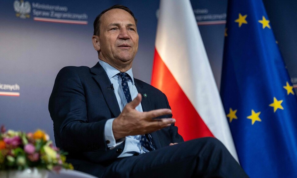Radoslawas Sikorskis / WOJTEK RADWANSKI / AFP