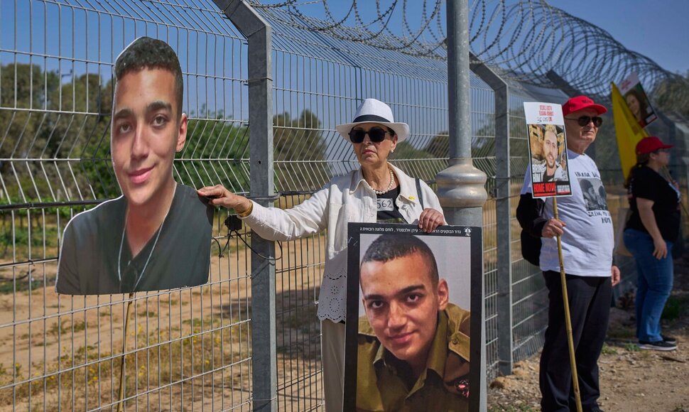 Edanas Alexanderis / Ohad Zwigenberg / AP