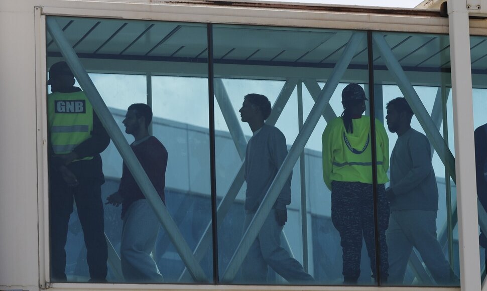 Migrantų deportacija į Venesuelą / Cristian Hernandez / AP