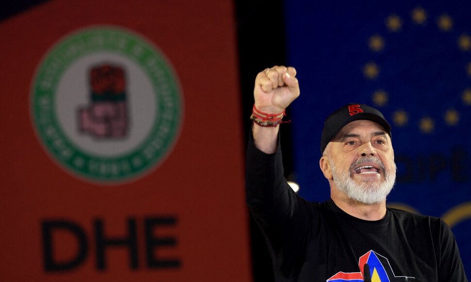 Edi Rama / ADNAN BECI / AFP