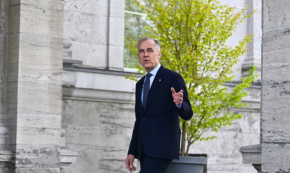 Markas Carney / Spencer Colby / ZUMAPRESS.com