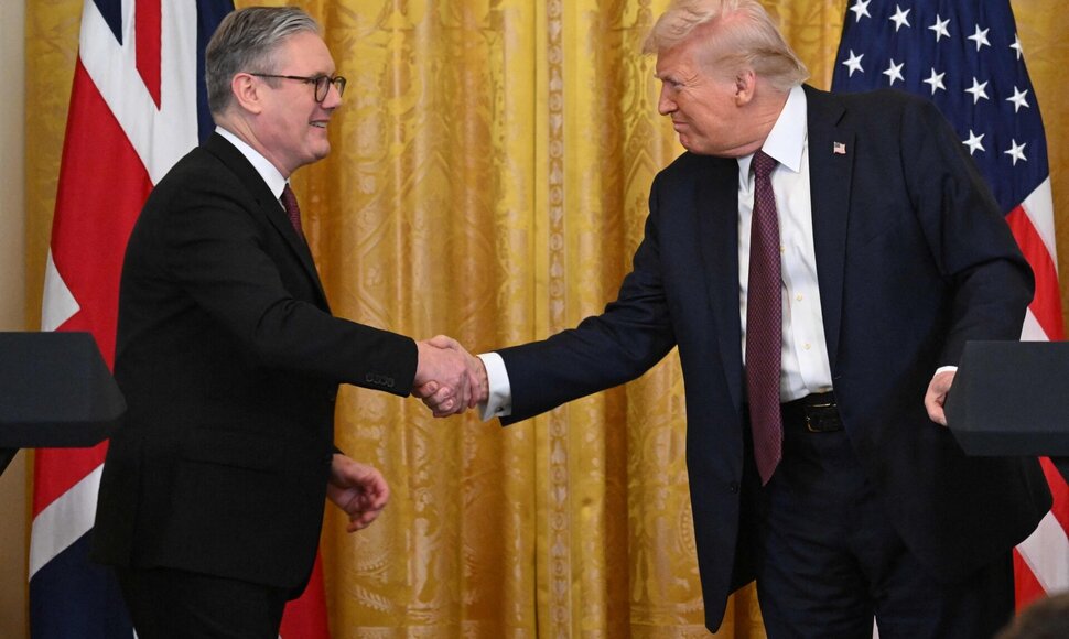 K. Starmeris su D. Trumpu / SAUL LOEB / AFP