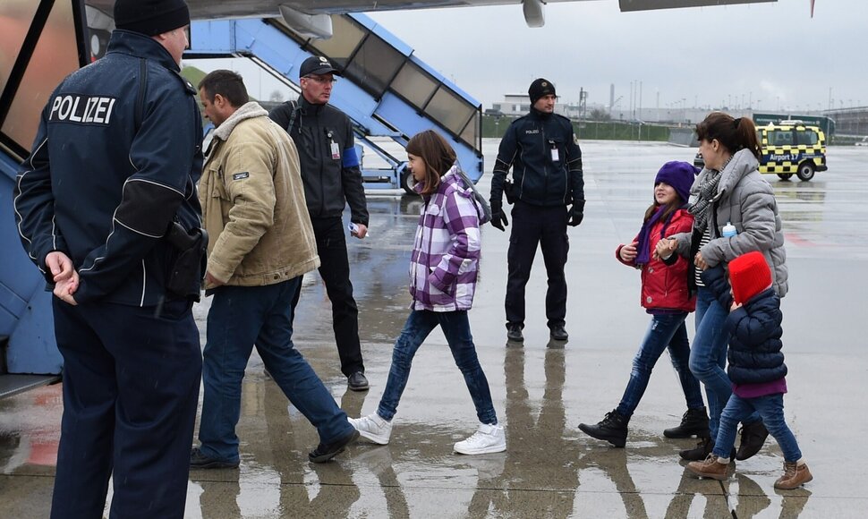 Migrantai / CHRISTOF STACHE / AFP
