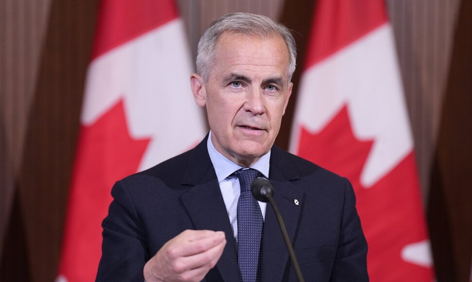 Markas Carney / Adrian Wyld / ZUMAPRESS.com