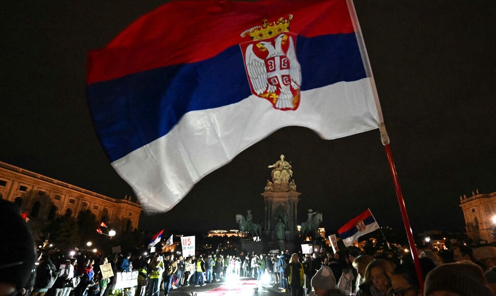 Serbijos vėliava / JOE KLAMAR / AFP