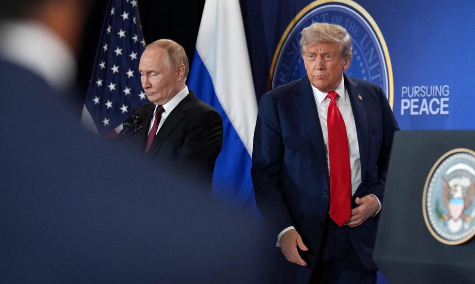 ANDREW HARNIK / Getty Images via AFP