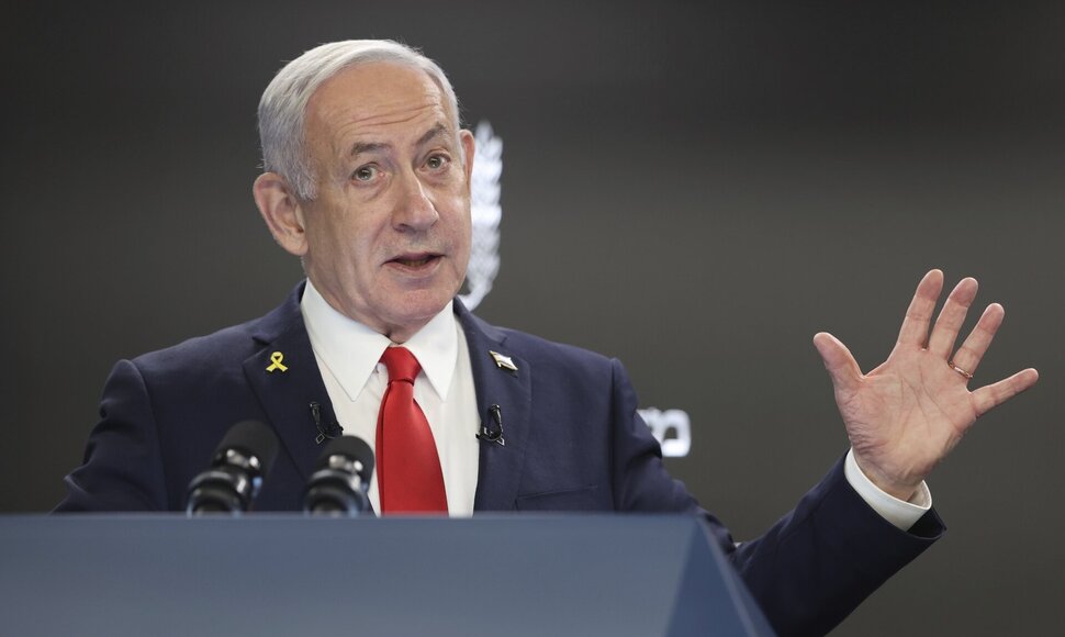 Benjaminas Netanyahu /  / AP