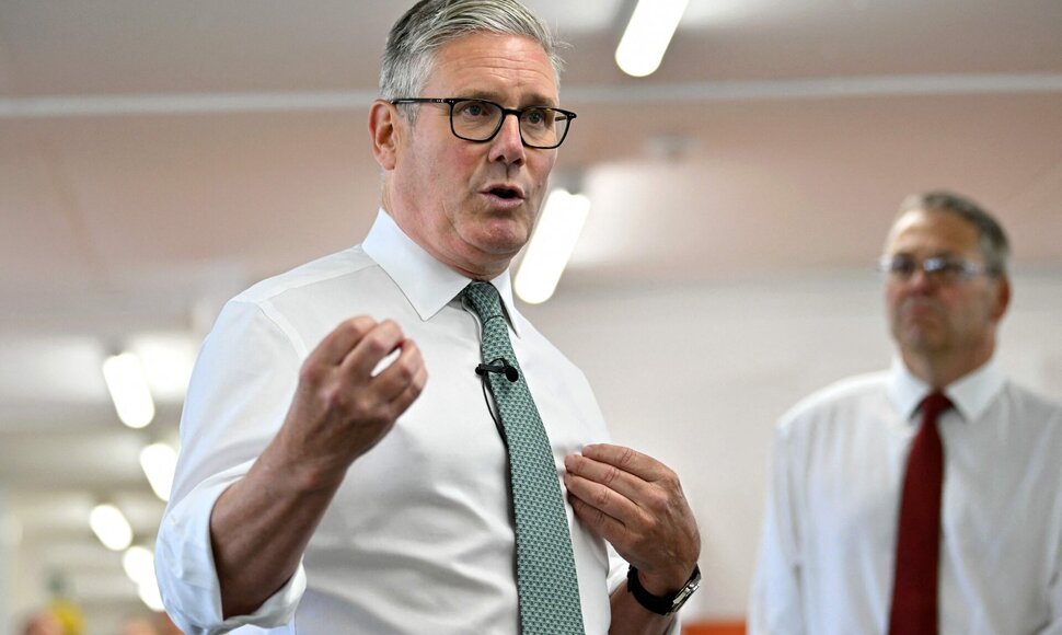 ANDY BUCHANAN / AFP