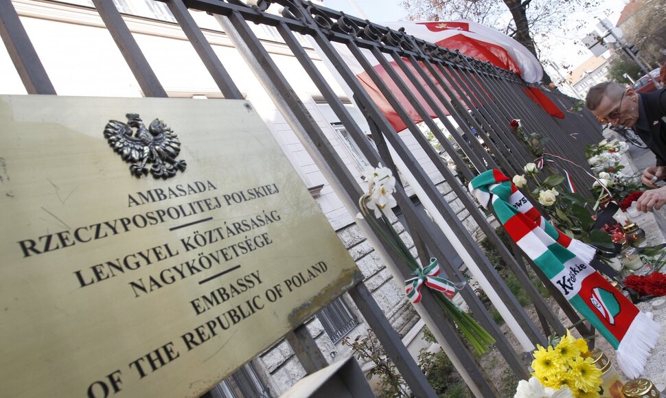 Lenkijos ambasada Budape&scaron;te / Laszlo Balogh / REUTERS