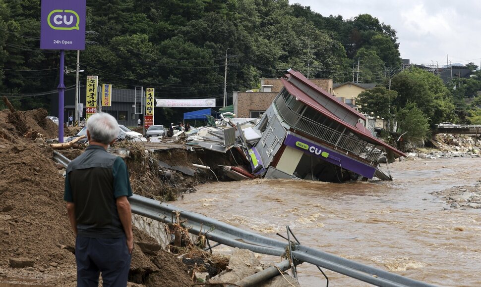 Lee Young-hwan / AP