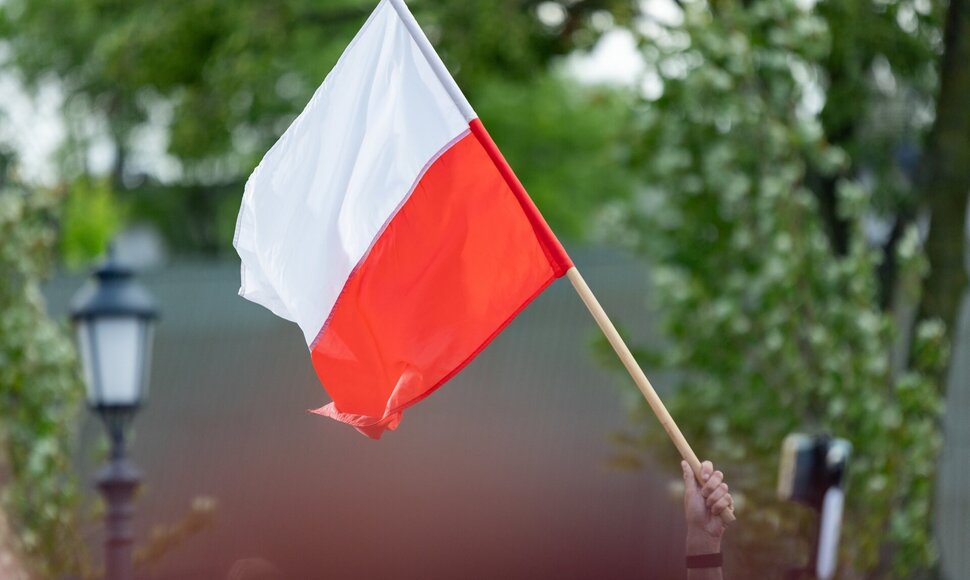 Lenkijos vėliava / Mikolaj Barbanell / ZUMAPRESS.com