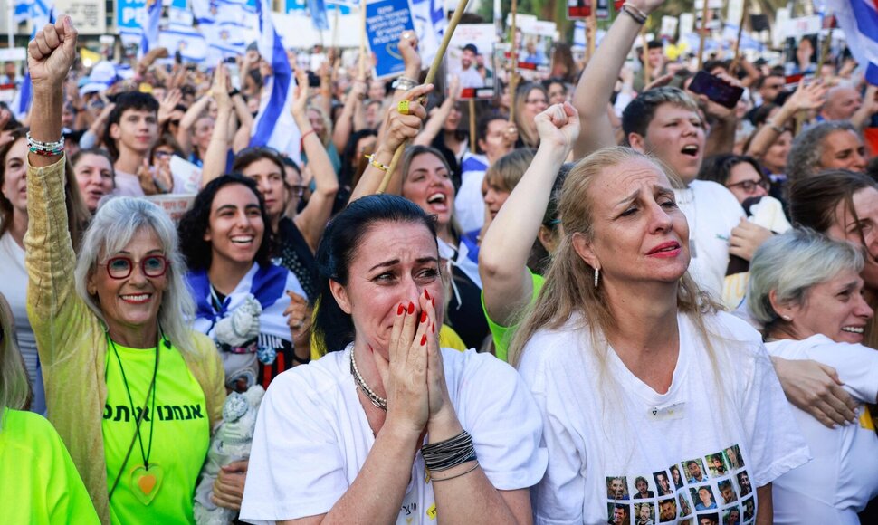 Minia Tel Avive laukia įkaitų paleidimo / MENAHEM KAHANA / AFP