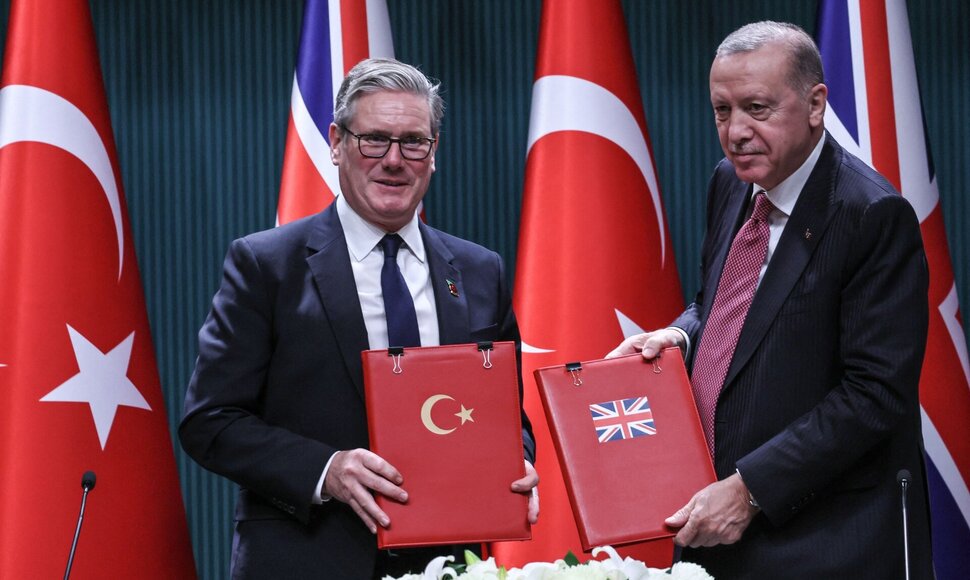 Keiro Starmerio vizitas Turkijoje pirmadienį / ADEM ALTAN / AFP