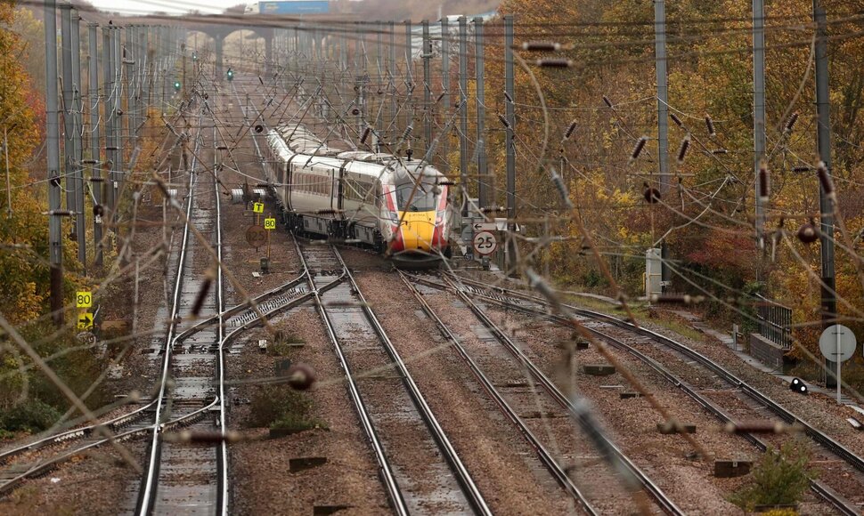 Traukinys Britanijoje / CHRIS RADBURN / AFP