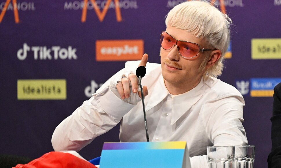 Nyderlandų atstovas 2024-ųjų &bdquo;Eurovizijoje&ldquo; / JESSICA GOW / AFP