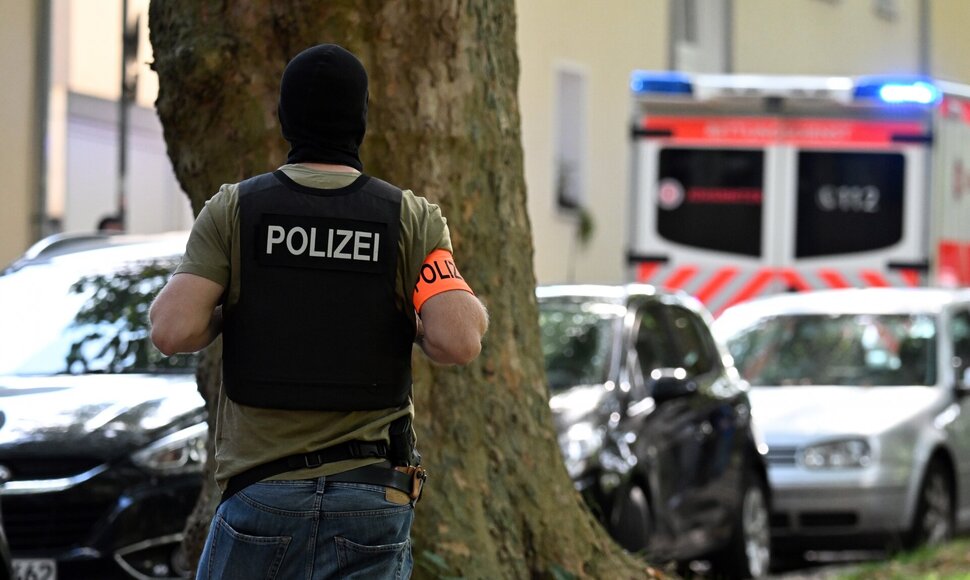 Vokietijos policijos pareigūnas / Federico Gambarini / dpa/picture-alliance