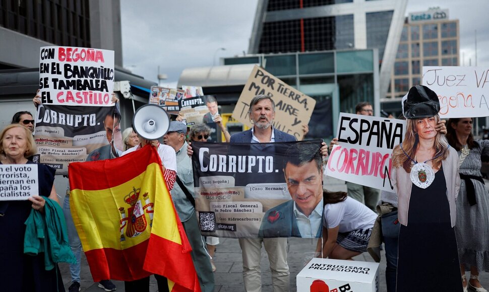 Antikorupcinis protestas Ispanijoje / OSCAR DEL POZO / AFP