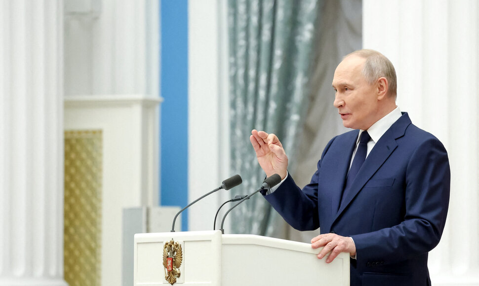 Vladimiras Putinas / Alexander Kazakov / via REUTERS