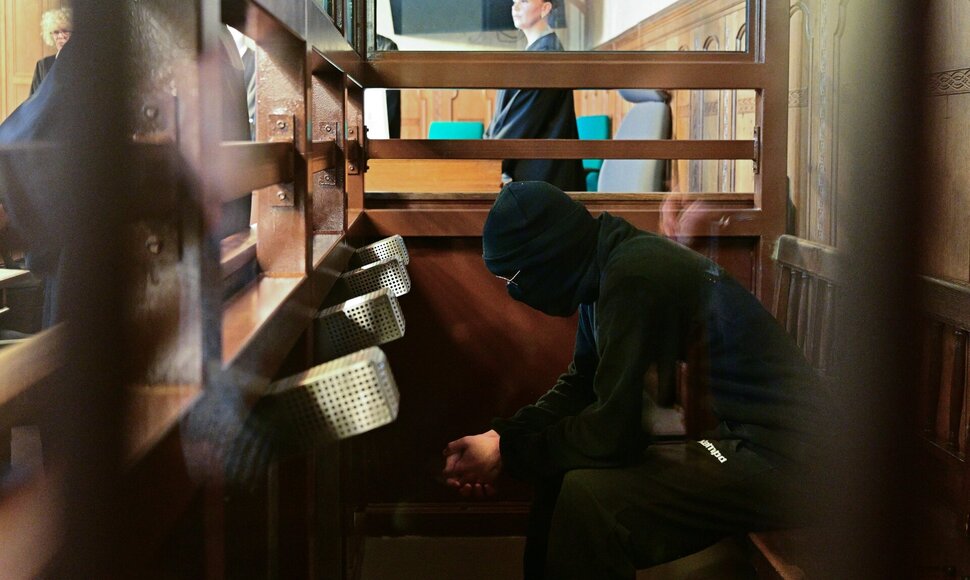 Teismas Berlyne po išpuolio prie Holokausto memorialo / Sebastian Gollnow / dpa/picture-alliance