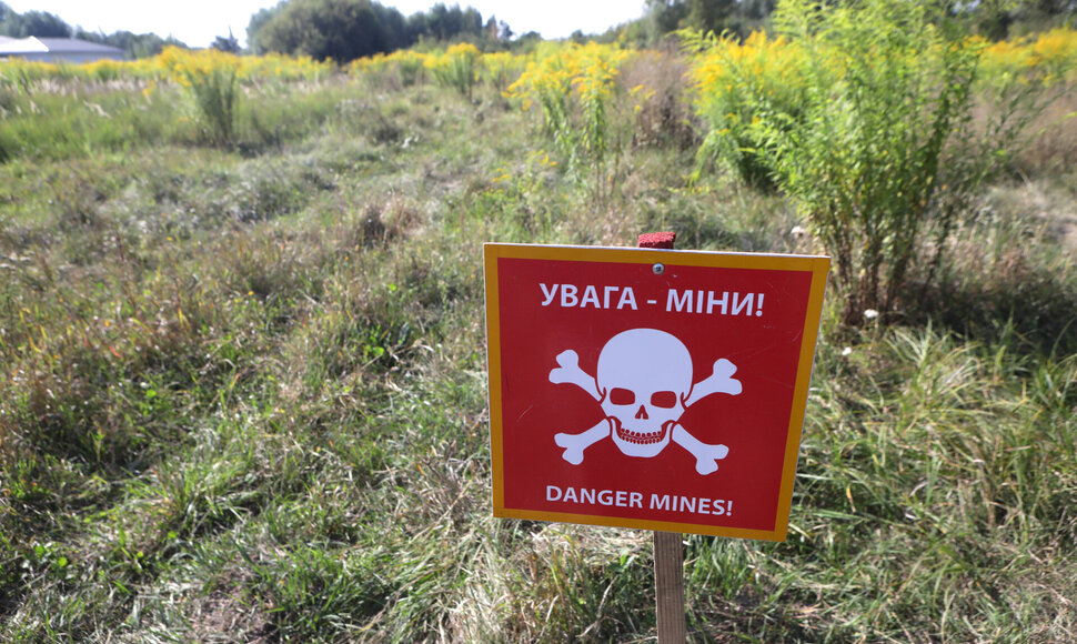 Apie minas įspėjantis ženklas / O KLYMENKO/UKRINFORM/SIPA / O KLYMENKO/UKRINFORM/SIPA