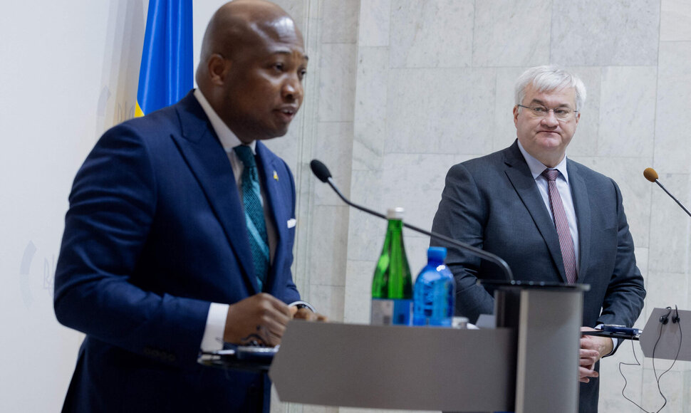 Samuelis Okudzeto Ablakawa Ukrainoje / TETIANA DZHAFAROVA / AFP