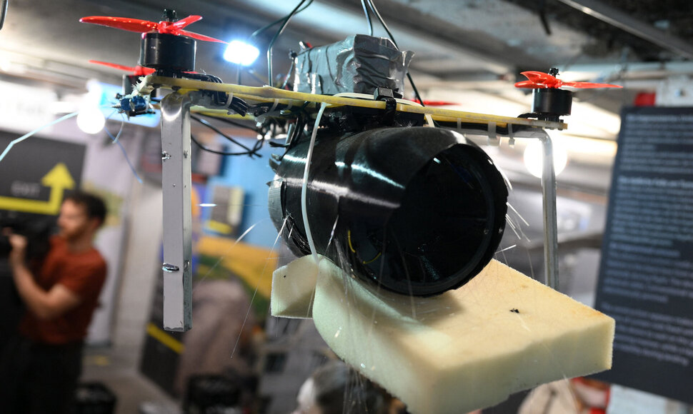 Ukrainietiškas dronas / RALF HIRSCHBERGER / AFP