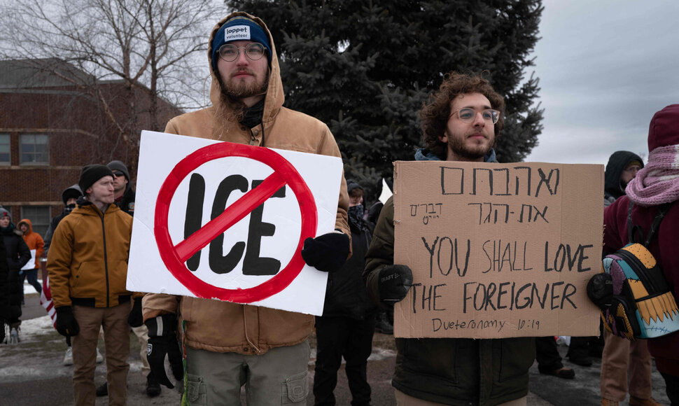 Protestai JAV / SCOTT OLSON / Getty Images via AFP