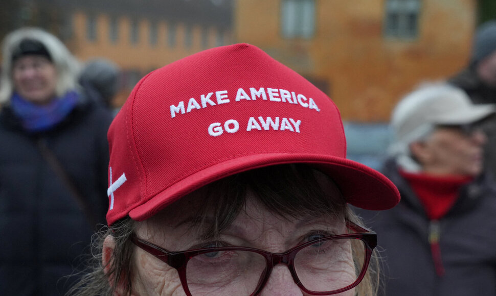 Tom Little / REUTERS