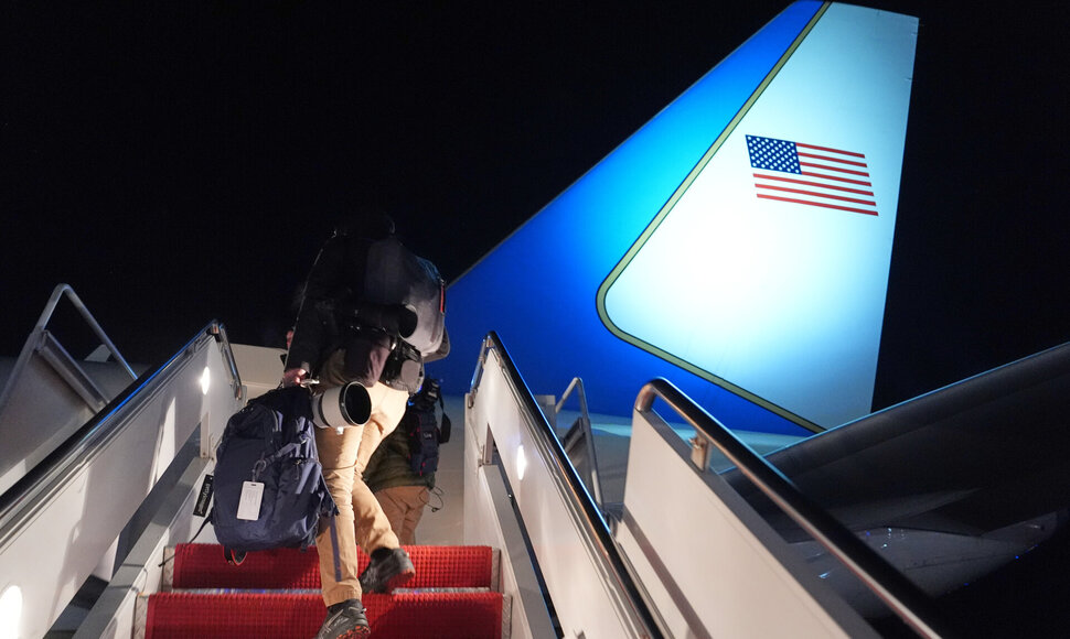 „Air Force One“ lėktuvas / / AP